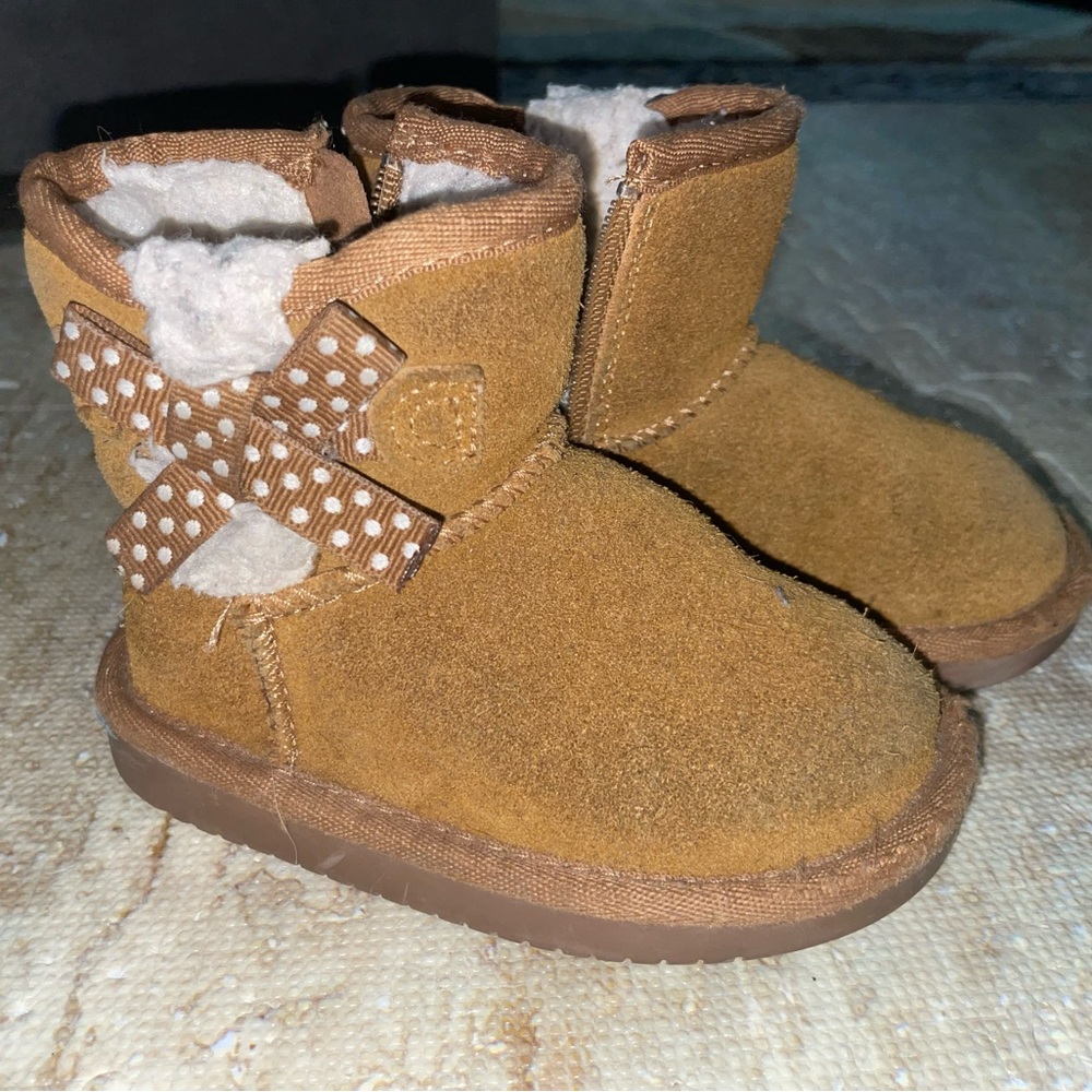 Koolaburra by Ugg Mid Rise Calf Boots